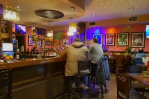 Blue Train Caf&eacute;