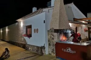 Bodega Asador Las Calzadas. Enoturismo &ndash; Vinos Tin&aacute;cula