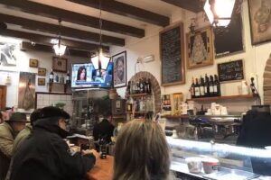 Bodega Bar Lair&eacute;n