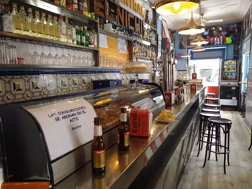 Bodega Central &ndash; &ldquo;El Nichi&rdquo;