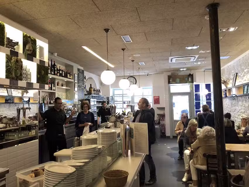 Bodega Donostiarra Gros