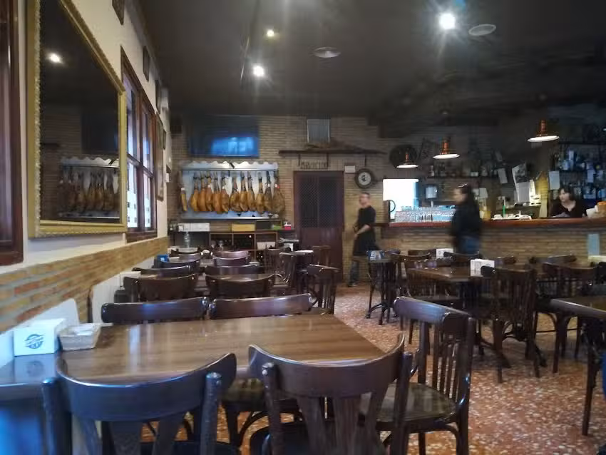 Bodega La Ib&eacute;rica