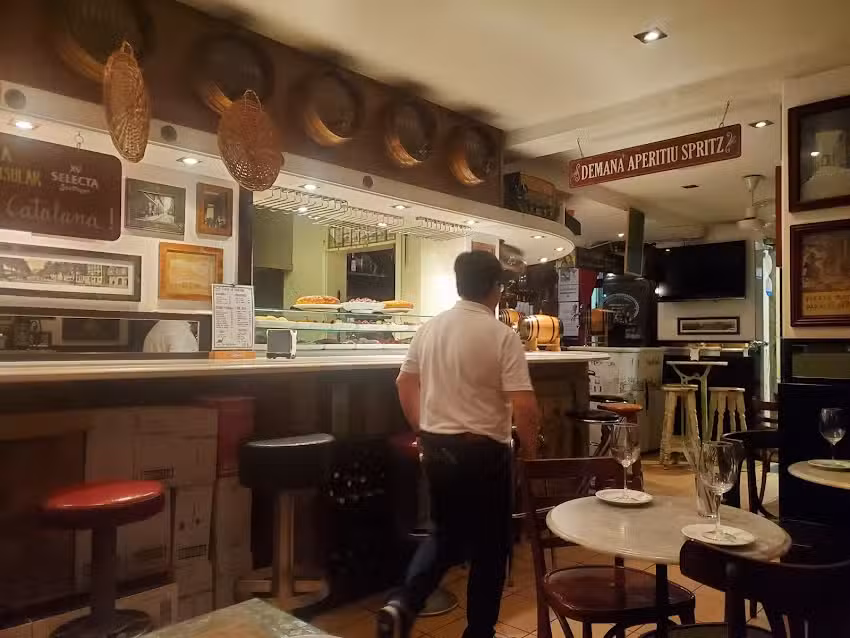 Bodega La Peninsular