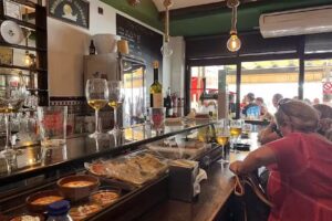 Bodega los caracoles