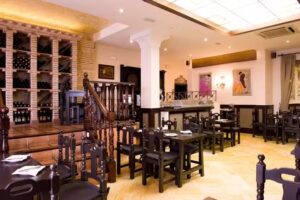 Bodegas Mezquita C&eacute;spedes | Restaurante C&oacute;rdoba