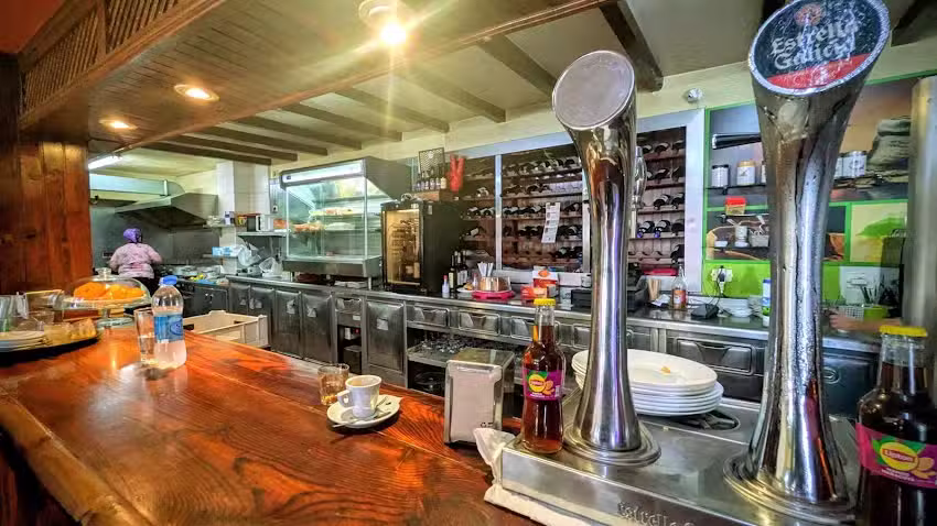 Bodeg&oacute;n San Antonio