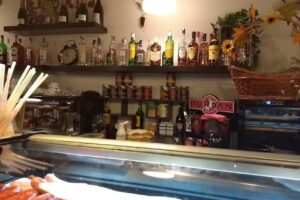 Bodegueta Aromas &ldquo;El rinc&oacute;n del tapeo&rdquo;