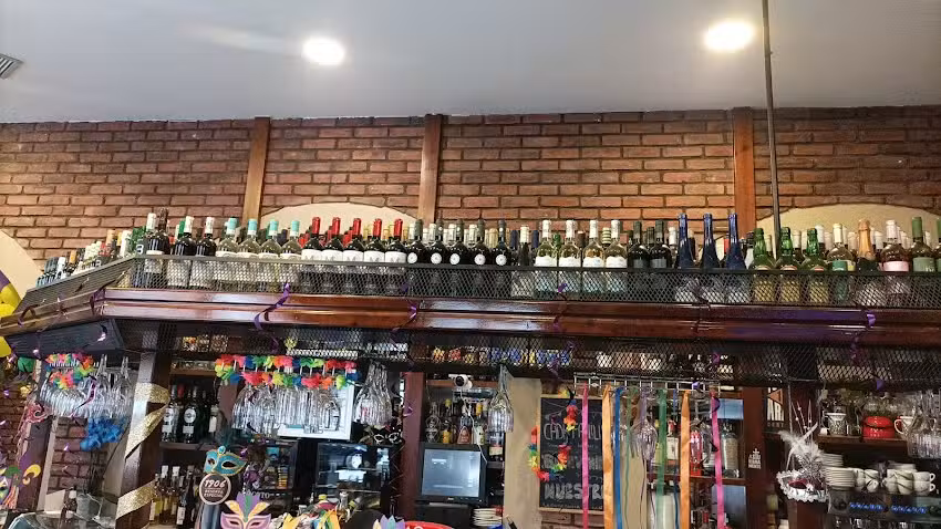 Bodeguina el ca&ntilde;o