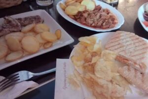 Bodeguita Salon Gomedor