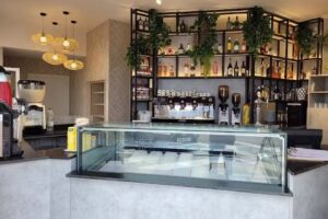 BOMBORA&rsquo;S Arrocer&iacute;a Gastro-Helader&iacute;a