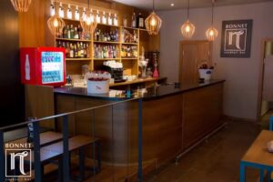 Bonnet Cocktail Bar