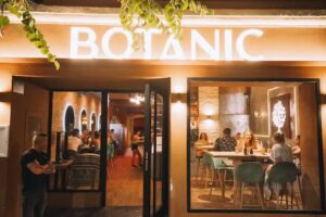 Bot&agrave;nic Lounge