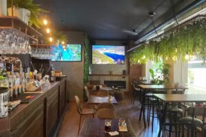 Bot&aacute;nico Coffee & Cocktail Bar