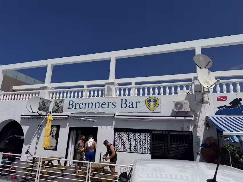 Bremners sports bar