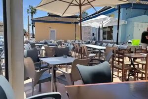 BT15 Irish Pub & Eatery