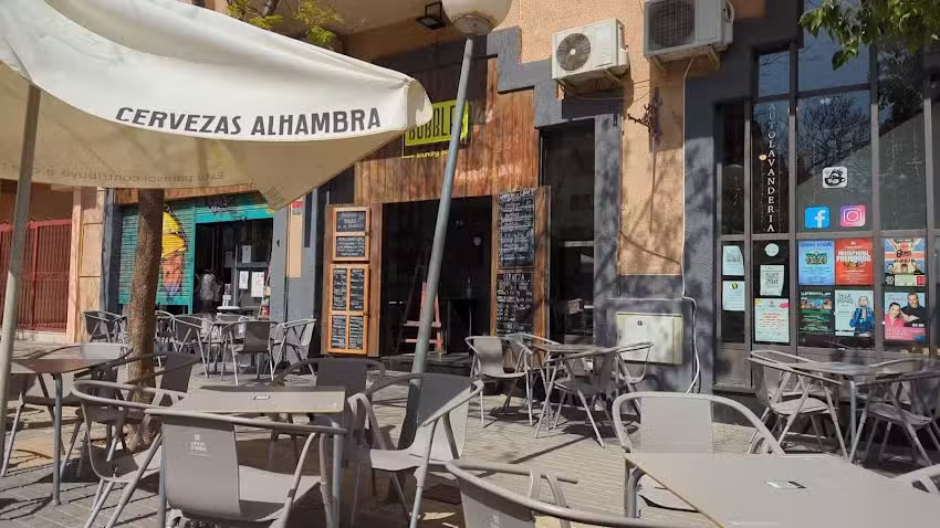 Bubbles Caf&eacute;&Beer &ndash; Laundry BAR