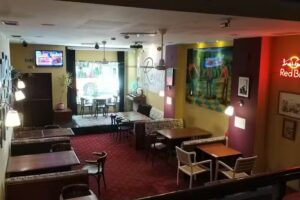 Buenos Tiempos En El Royale