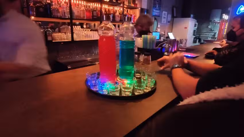 Bug Station E-Sports Bar