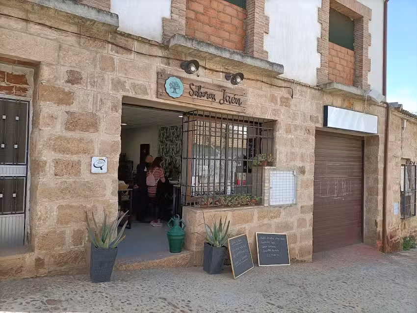 Bury Restaurante Ba&ntilde;os de la Encina