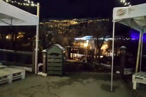 Caba&ntilde;a Mirlo Blanco