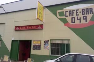 Cafe Bar 049