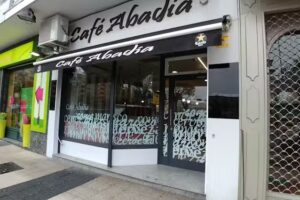 Caf&eacute; Bar Abad&iacute;a