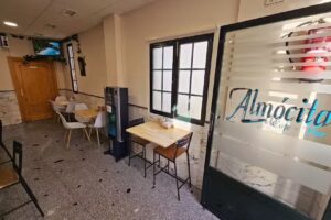 Caf&eacute; Bar Alm&oacute;cita