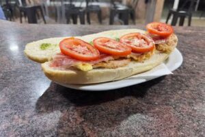 Caf&eacute; Bar &Aacute;lvaro