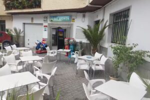 Caf&eacute; bar avenida