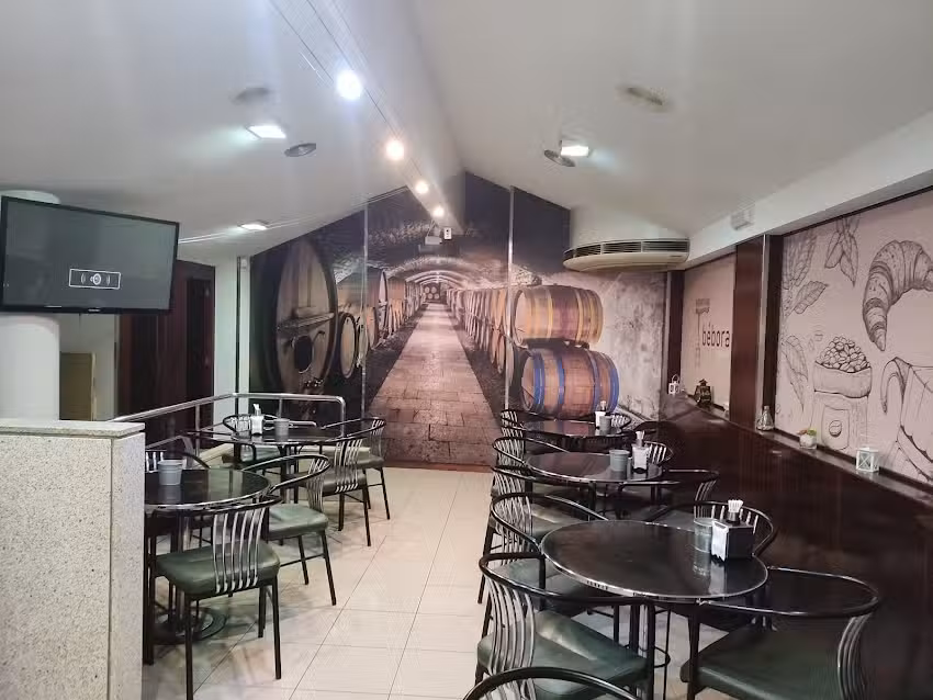 Caf&eacute; bar b&eacute;bora