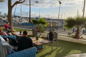 Caf&eacute; Bar Boathouse