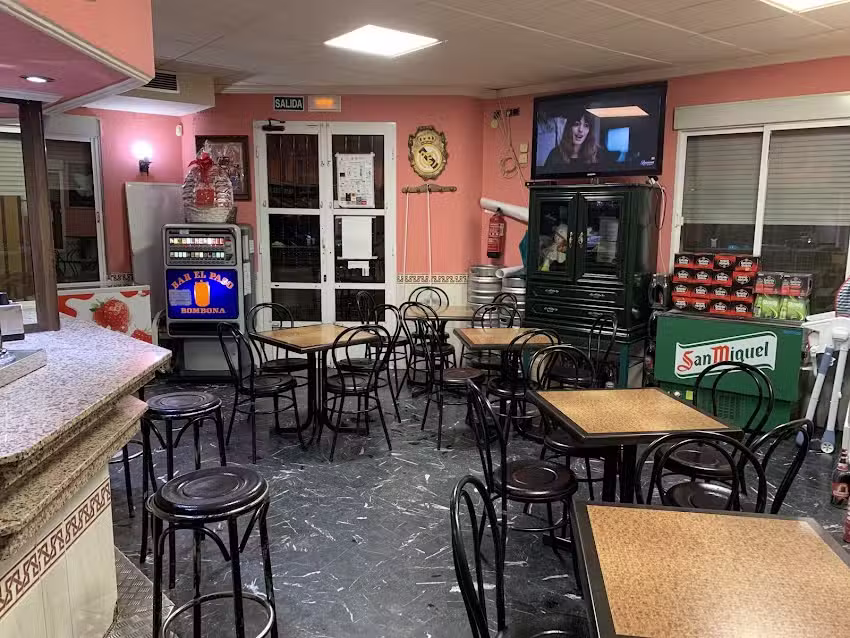 Caf&eacute; Bar Bombona (Bar el paso Bombona)