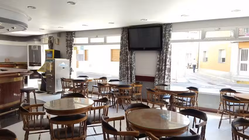 Caf&eacute; Bar Cachopo