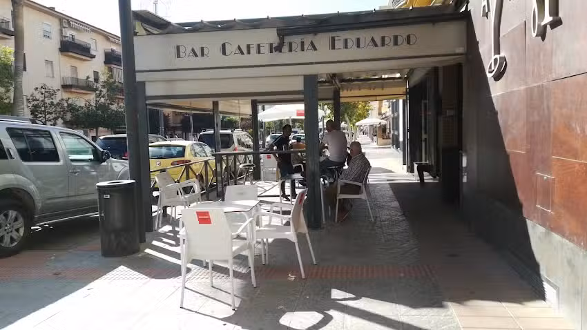 Caf&eacute; Bar Casa Eduardo