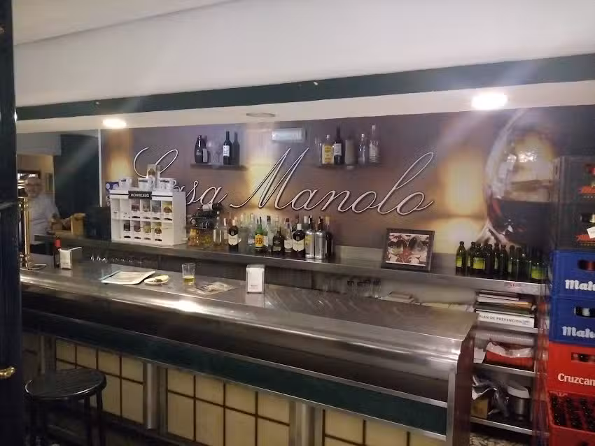 Caf&eacute; &ndash; Bar Casa Manolo