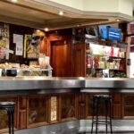 Caf&eacute; Bar Casino