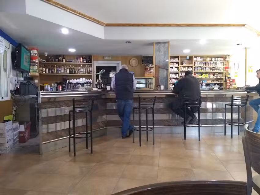 Caf&eacute;-bar Castadon