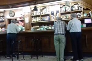 Caf&eacute; Bar Central