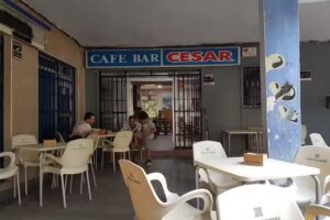 Caf&eacute; Bar C&eacute;sar