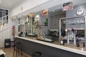 Caf&eacute; Bar Con Encanto