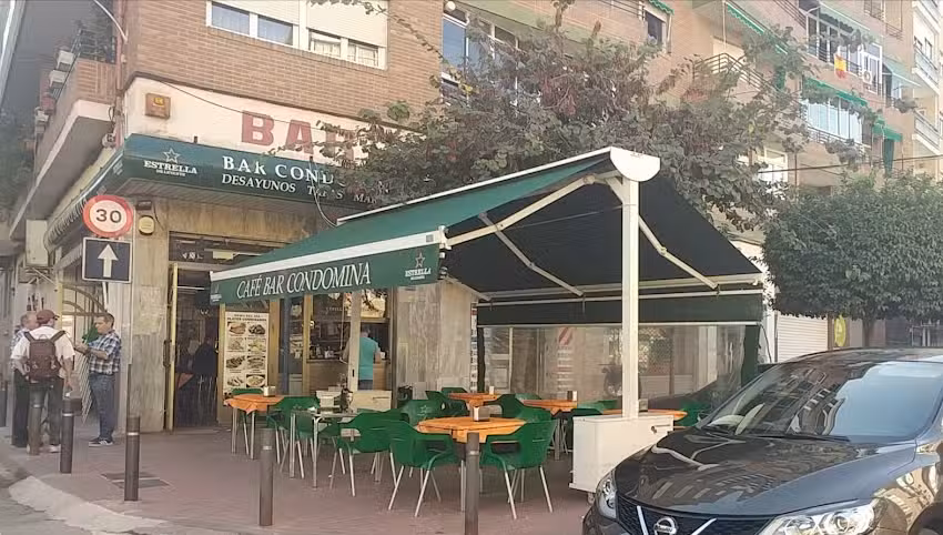 Caf&eacute; Bar Condomina