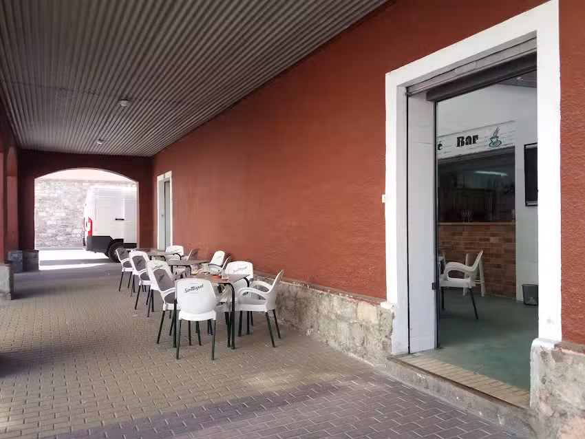 Caf&eacute; Bar D&rsquo;aBastos