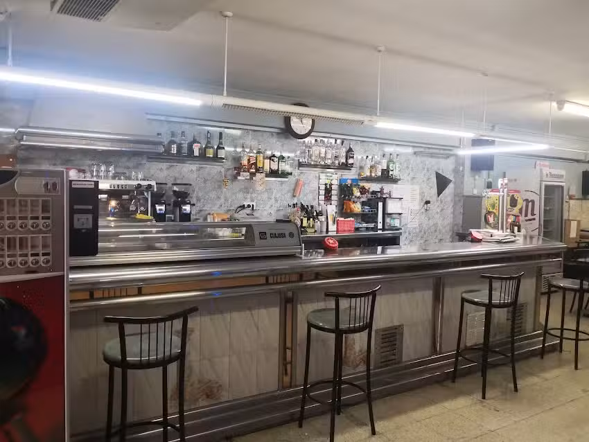 Caf&eacute; Bar Deportivos Simancas