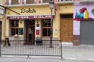 Caf&eacute; Bar Dolar