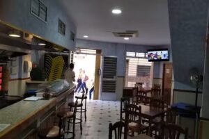 Caf&eacute;-Bar D&ouml;n kebab