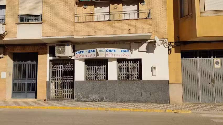 Caf&eacute; Bar Eduardo