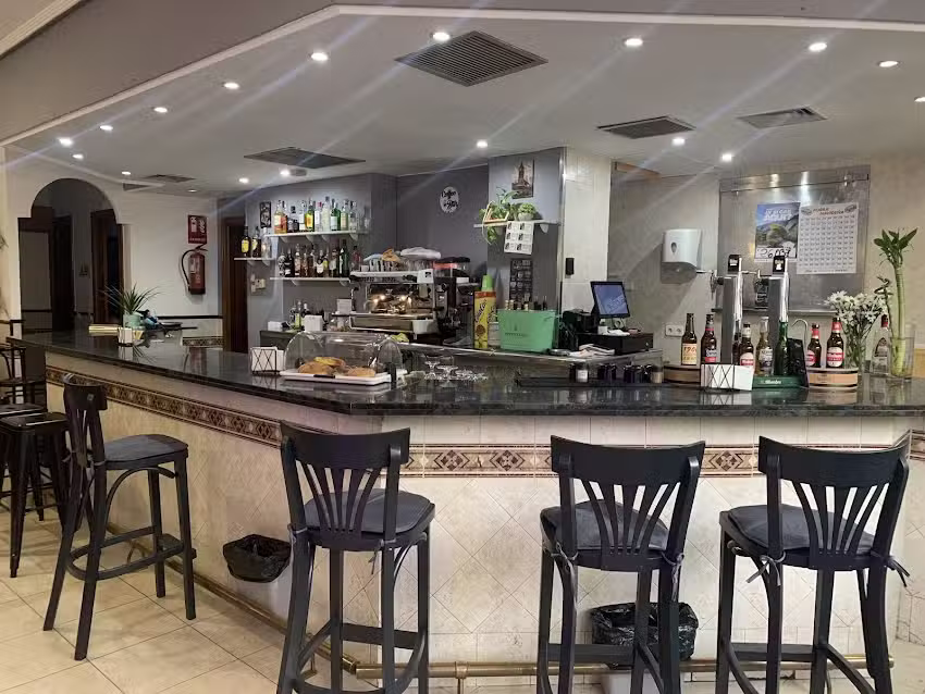 Caf&eacute; Bar el 37