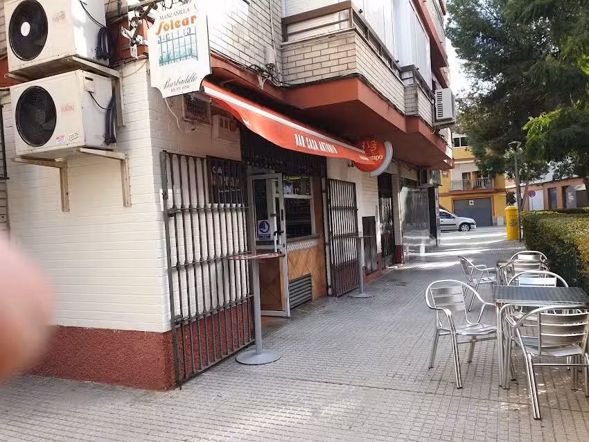 Caf&eacute; Bar El Cotarro