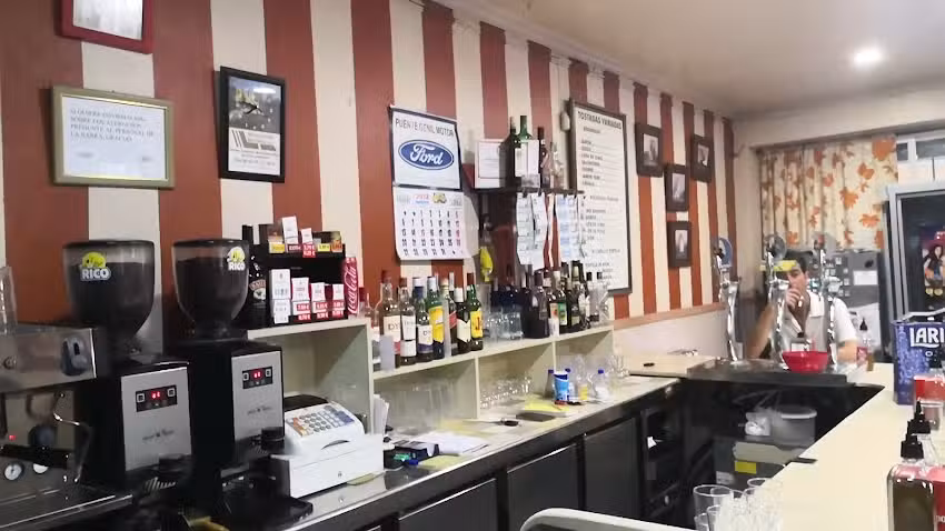 Caf&eacute; Bar EL COTO