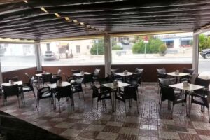 Cafe Bar El Cruce Rusty